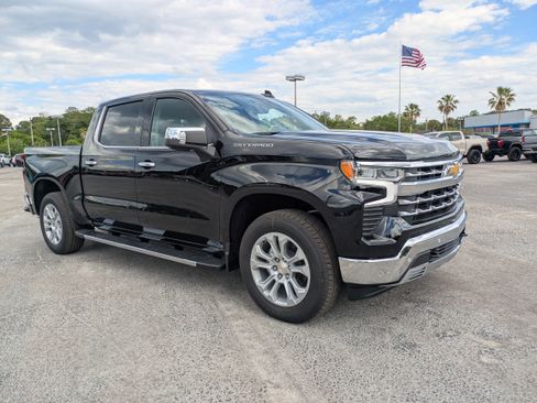 New 2026 Chevrolet Silverado 1500 LTZ w/ Technology Package RWD image 2