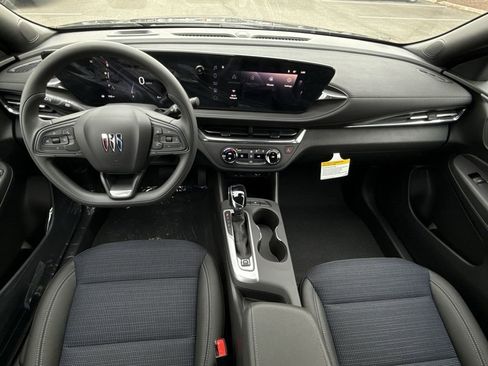 New 2026 Buick Envista Preferred image 22