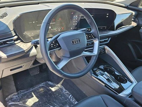 Used 2025 Audi Q5 Premium w/ Convenience Package AWD/4WD image 10