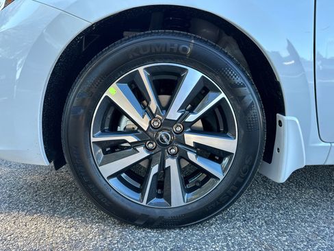 New 2025 Nissan Versa SV w/ Trunk Package image 11