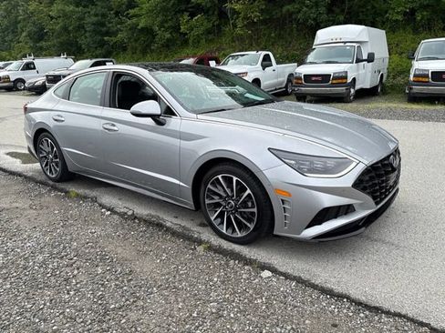 Used 2023 Hyundai Sonata Limited FWD image 7