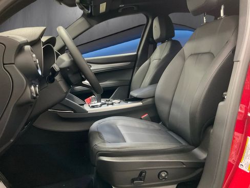 New 2026 Alfa Romeo Stelvio Sprint AWD/4WD image 4