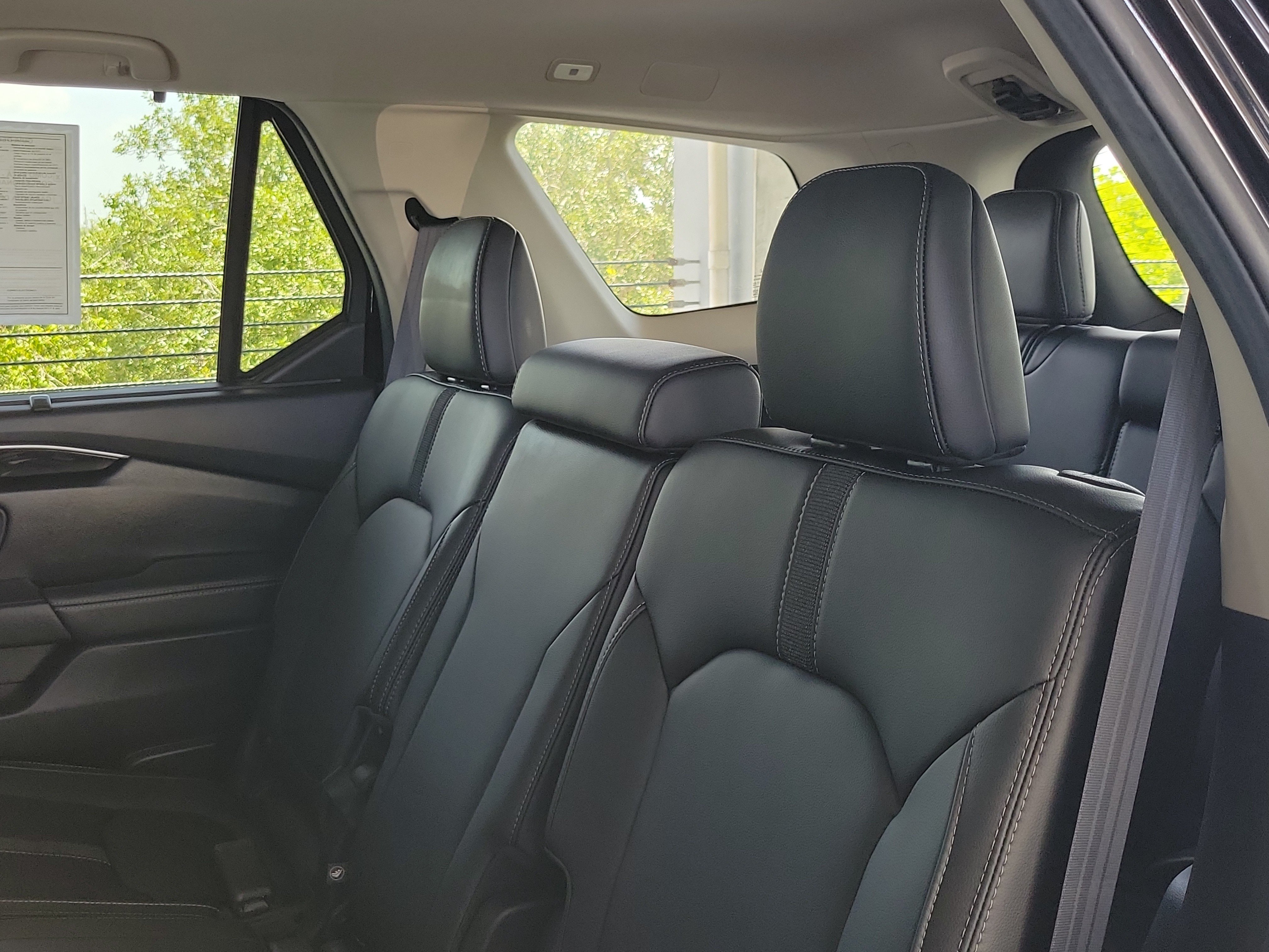 Used 2024 Honda Pilot EX-L image 9