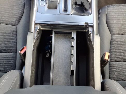 Used 2022 Ford F150 XLT w/ Equipment Group 302A High image 21