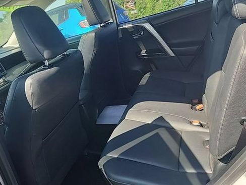 Used 2016 Toyota RAV4 Limited AWD/4WD image 3