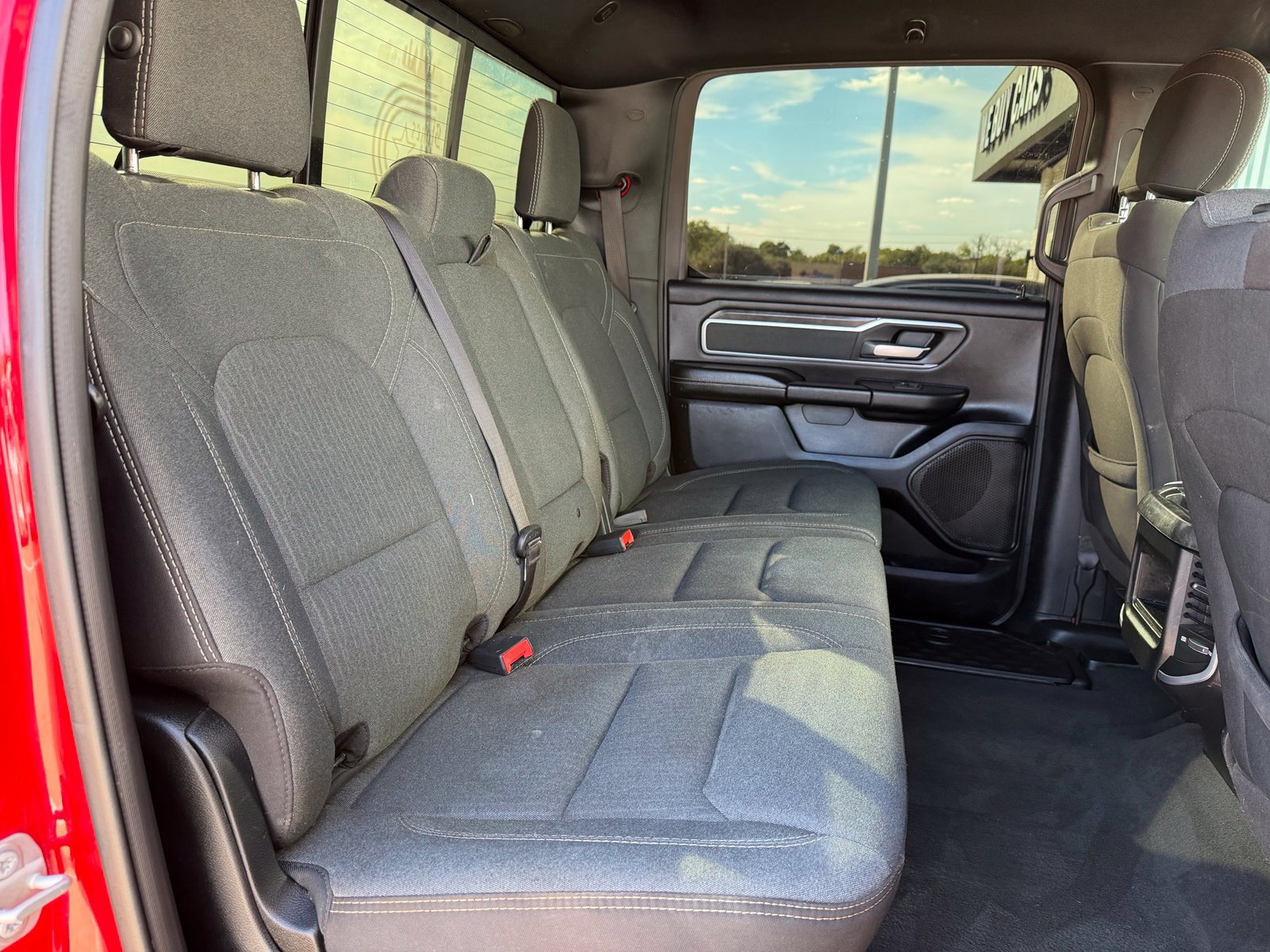 Used 2021 RAM 1500 Big Horn AWD/4WD image 33