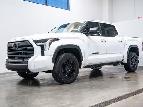 Used 2024 Toyota Tundra SR5 w/ SR5 Premium Package AWD/4WD image 3