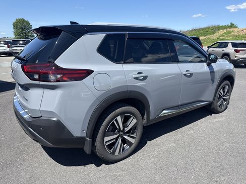 Used 2023 Nissan Rogue SL w/ SL Premium Package AWD/4WD image 5