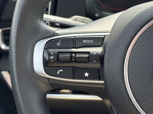 Used 2024 Kia Sportage LX image 26