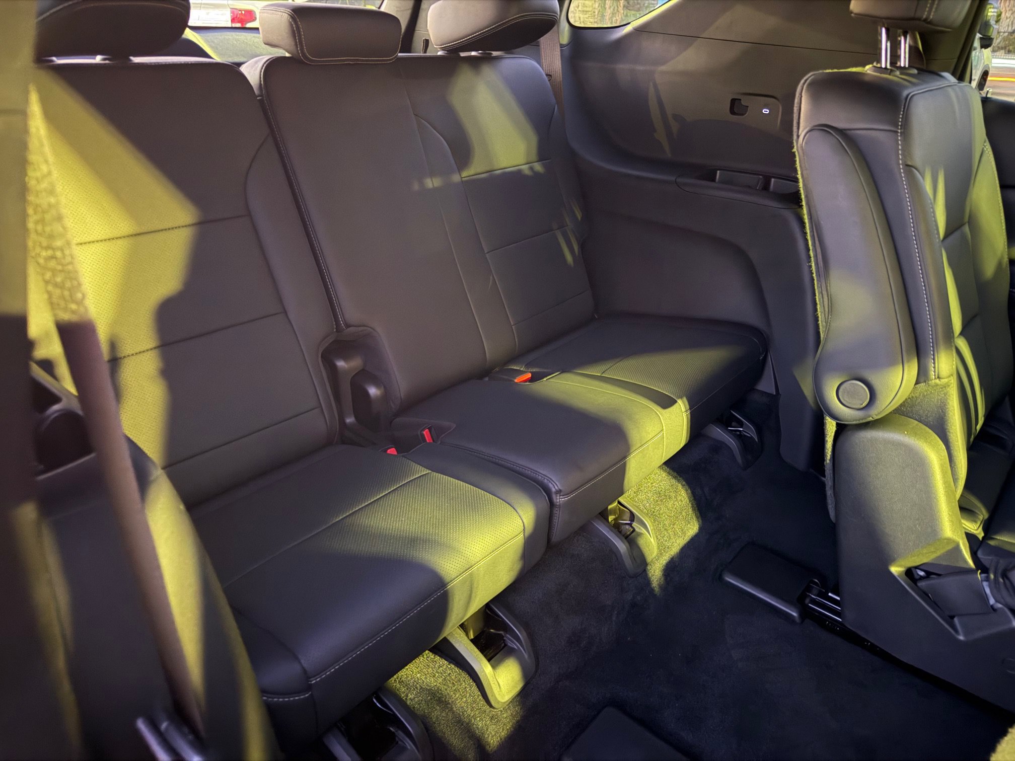 Used 2026 Chevrolet Traverse LT FWD image 14