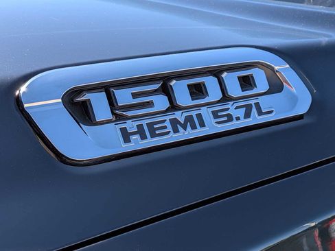Used 2019 RAM 1500 Limited AWD/4WD image 12