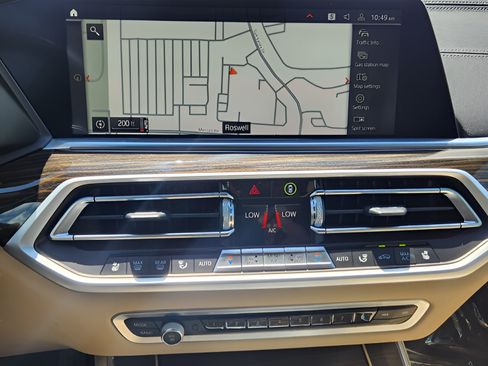 Used 2021 BMW X5 xDrive40i w/ Premium Package 2 AWD/4WD image 18