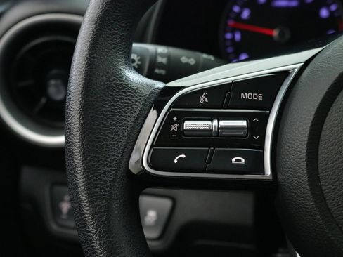 Used 2020 Kia Forte LXS image 13