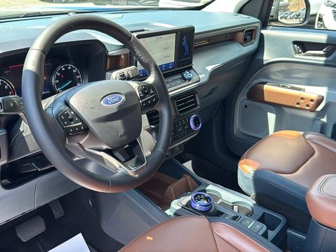 Certified 2024 Ford Maverick Lariat AWD/4WD image 16