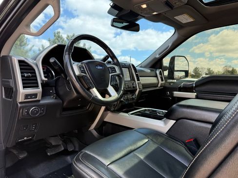 Used 2021 Ford F350 Lariat AWD/4WD image 20