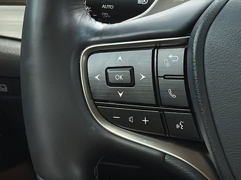 Used 2021 Lexus ES 350 Luxury w/ Accessory Package 2 image 25