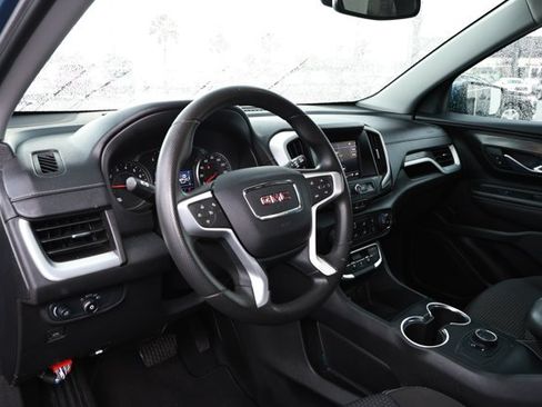 Used 2024 GMC Terrain SLE AWD/4WD image 25