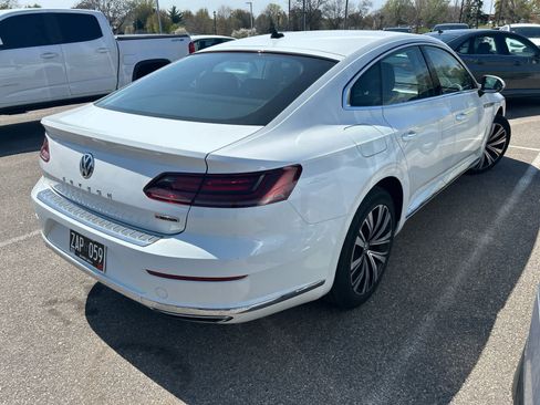 Used 2019 Volkswagen Arteon SE AWD/4WD image 4
