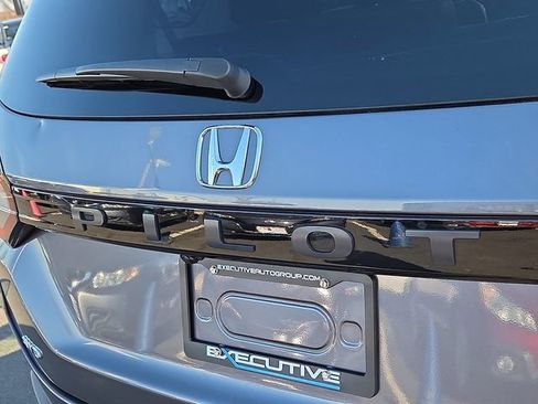 Certified 2023 Honda Pilot EX-L image 29