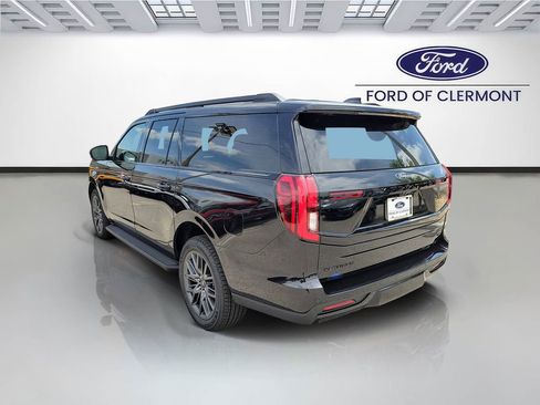 New 2026 Ford Expedition Max Platinum AWD/4WD image 3