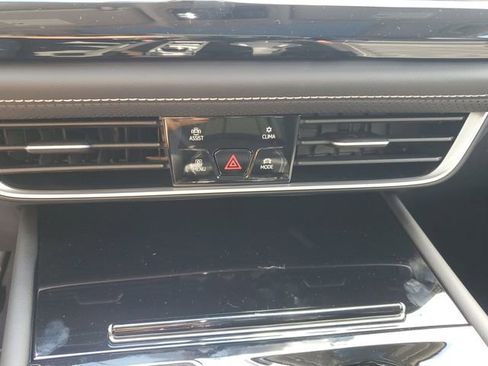 New 2026 Volkswagen Atlas SE image 21