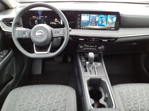 New 2026 Nissan Kicks SV w/ Cold Weather Package AWD/4WD image 10