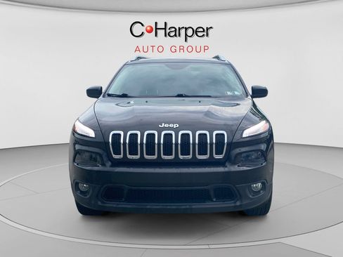 Used 2015 Jeep Cherokee Latitude AWD/4WD image 8