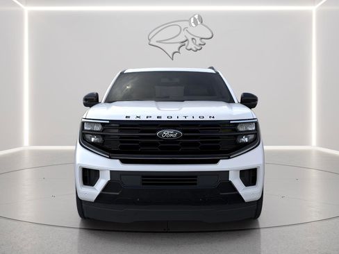 New 2026 Ford Expedition Platinum AWD/4WD image 8