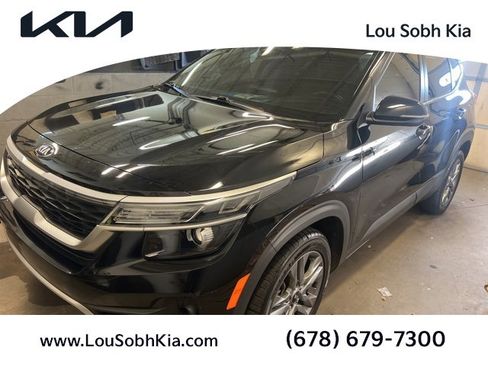 Certified 2021 Kia Seltos S image 1