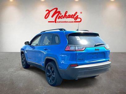 Used 2023 Jeep Cherokee Altitude Lux