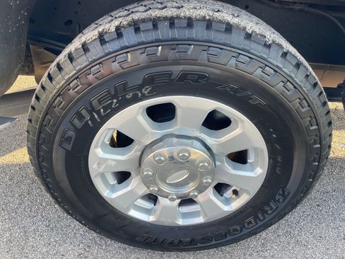 Used 2016 Ford F250 XL w/ Power Equipment Group image 15