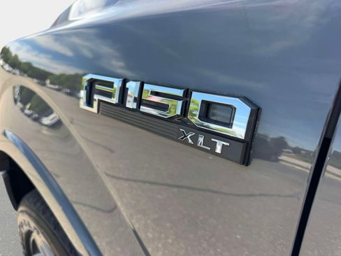 Used 2020 Ford F150 XLT w/ Equipment Group 302A Luxury AWD/4WD image 13