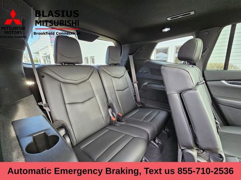 Used 2024 Cadillac XT6 Premium Luxury image 24