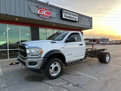 Used 2019 RAM 5500 Tradesman image 1