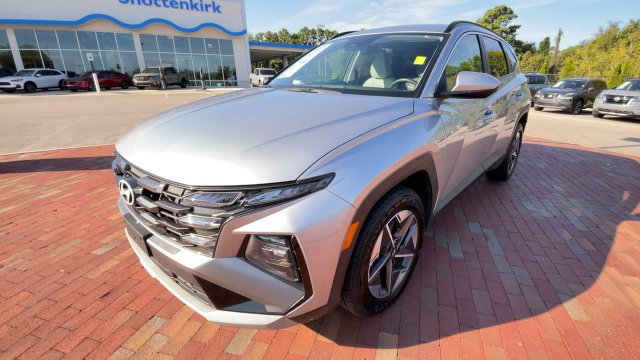Used 2025 Hyundai Tucson SEL AWD/4WD image 5