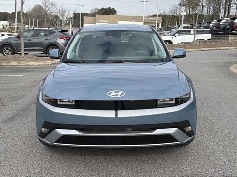 New 2026 Hyundai Ioniq 5 SEL image 2