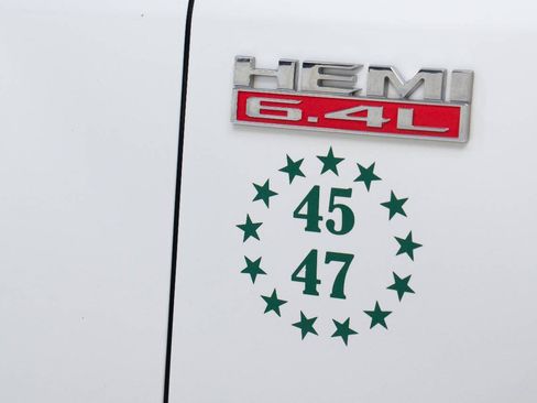 Used 2022 RAM 2500 Tradesman RWD image 17