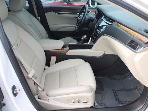 Used 2018 Cadillac XTS Luxury image 19