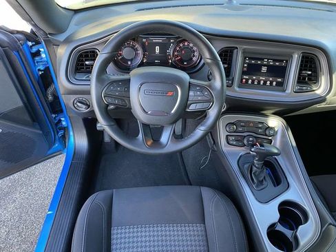 Used 2023 Dodge Challenger SXT w/ Blacktop Package image 15