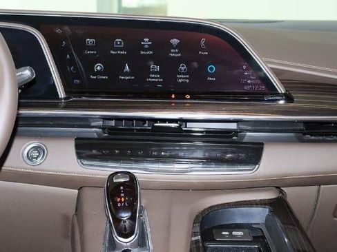 Used 2021 Cadillac Escalade Sport w/ Driver Assist Tech Package image 19