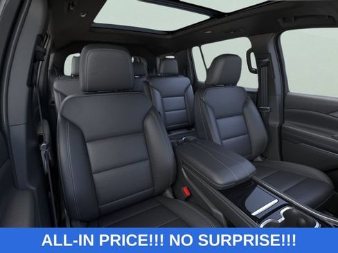 New 2027 Chevrolet Traverse LT w/ Sun and Wheel Package FWD image 10
