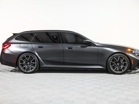 Used 2026 BMW M5 Touring AWD/4WD image 20