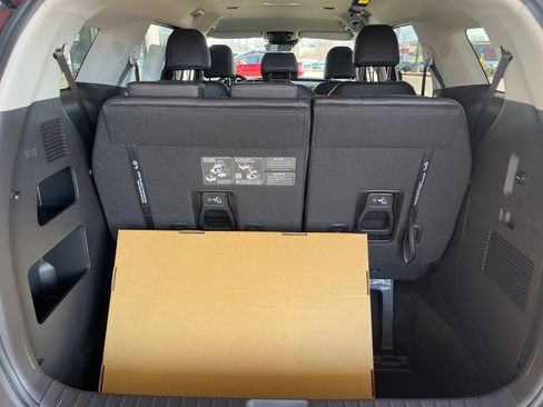 New 2026 Kia Carnival image 13
