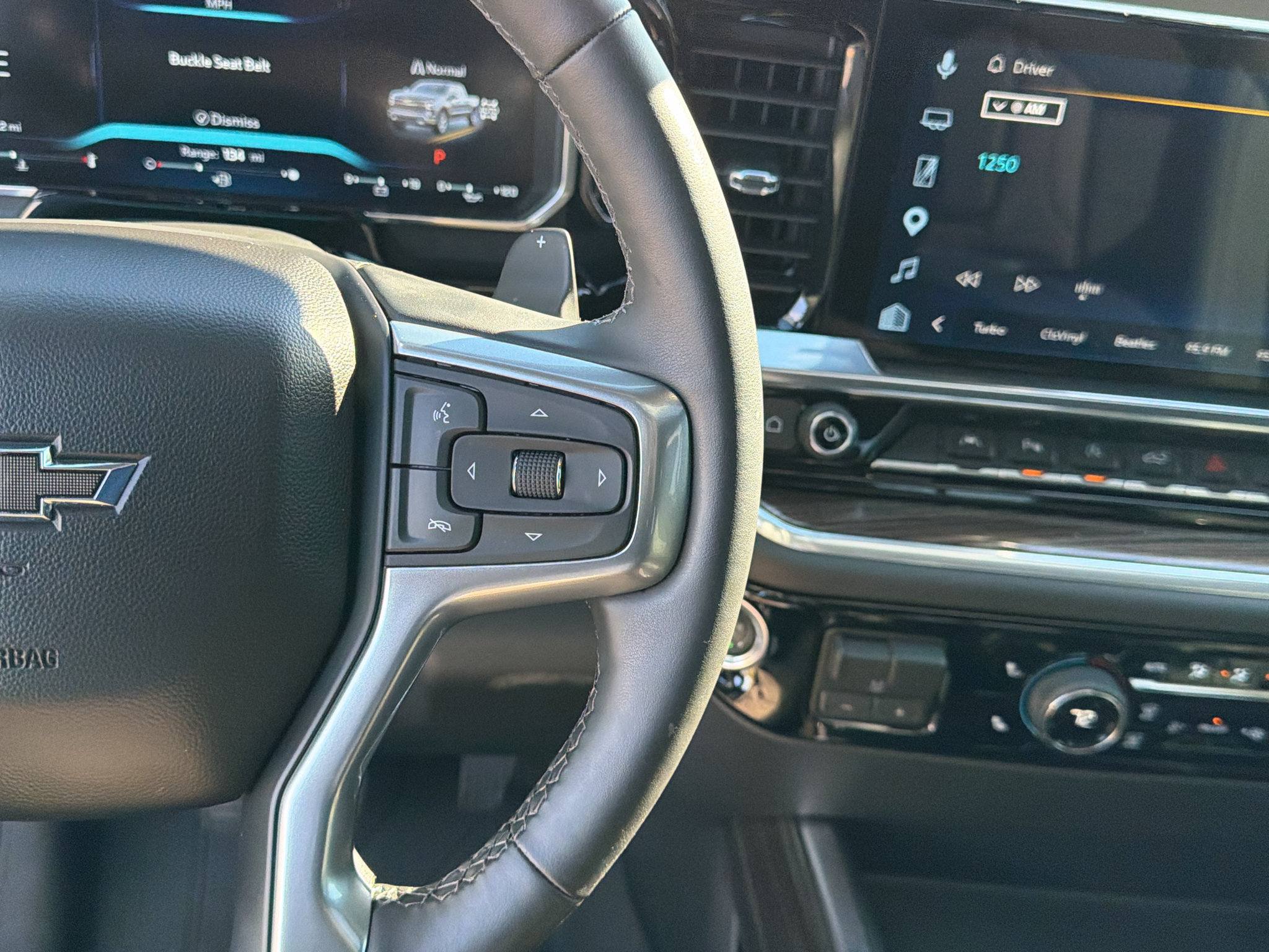 Used 2026 Chevrolet Silverado 1500 RST w/ Redline Edition AWD/4WD image 33