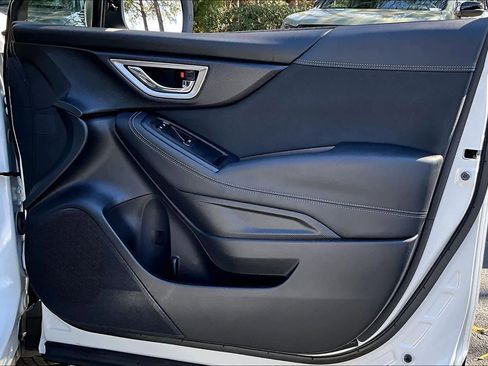 Used 2023 Subaru Forester Premium w/ Popular Package #3 image 23