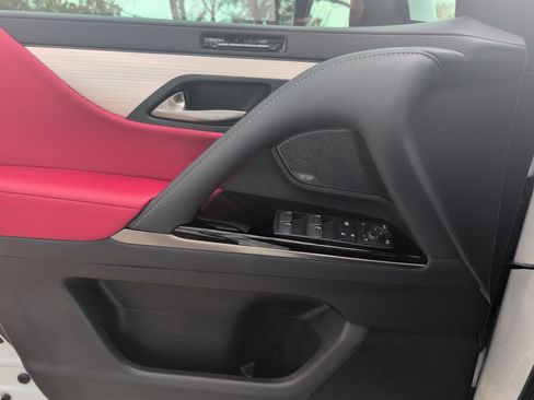 Certified 2024 Lexus LX 600 F Sport image 16