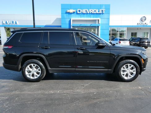 Used 2023 Jeep Grand Cherokee L Limited AWD/4WD image 5