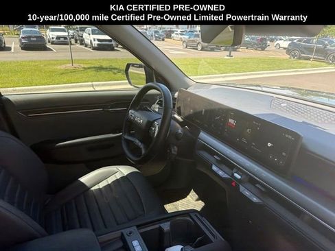 Certified 2024 Kia EV9 Land AWD/4WD image 16