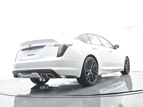Used 2022 Cadillac CT5 V w/ Platinum Package RWD image 50