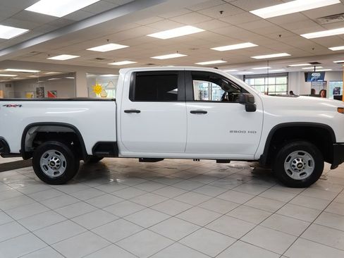 Used 2024 Chevrolet Silverado 2500 W/T w/ WT Convenience Package AWD/4WD image 12